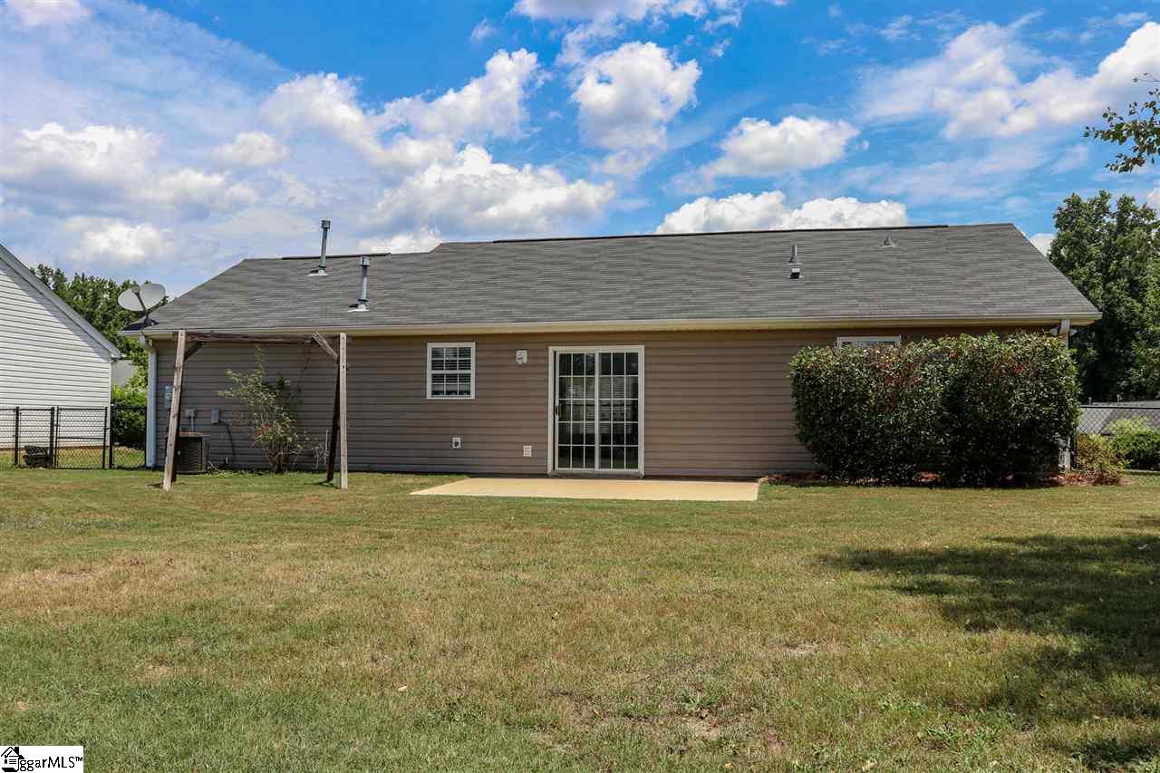 305 Steelman Drive Inman, SC 29349 - Photo 4 of 24