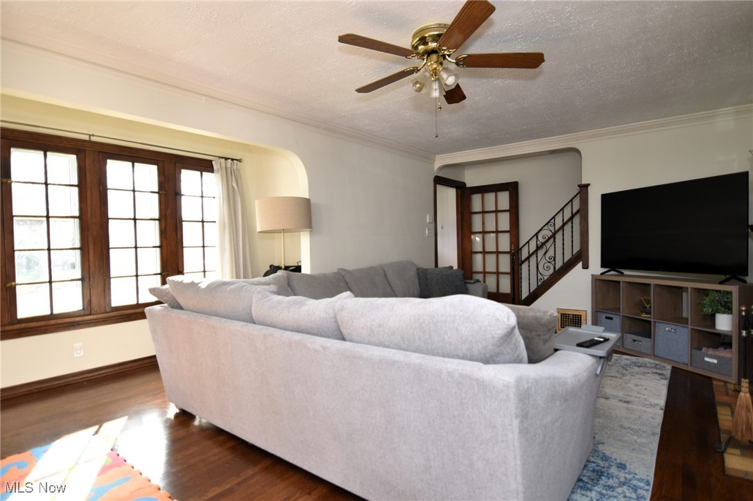 840 Beverly Road Cleveland Heights, OH 44121 - Photo 7 of 39
