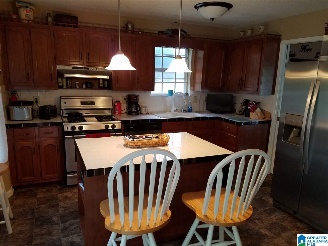 7204 Highway 75 Pinson, AL 35126 - Photo 4 of 30