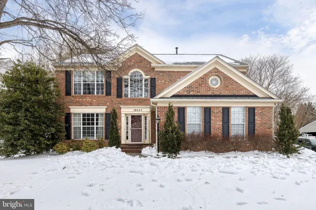 $850,000 | 18425 Snowberry Way, Olney, MD 20832