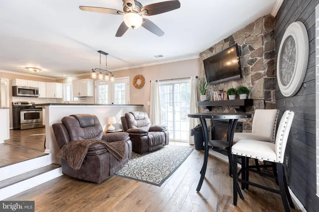 $850,000 | 18425 Snowberry Way, Olney, MD 20832