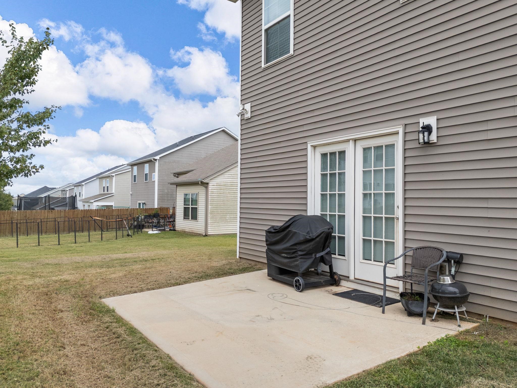 436 North Ivestor Court Inman, SC 29349 - Photo 3 of 37