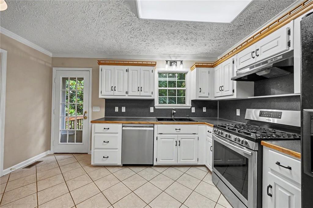 237 Serenoa Drive Canton, GA 30114 - Photo 12 of 66