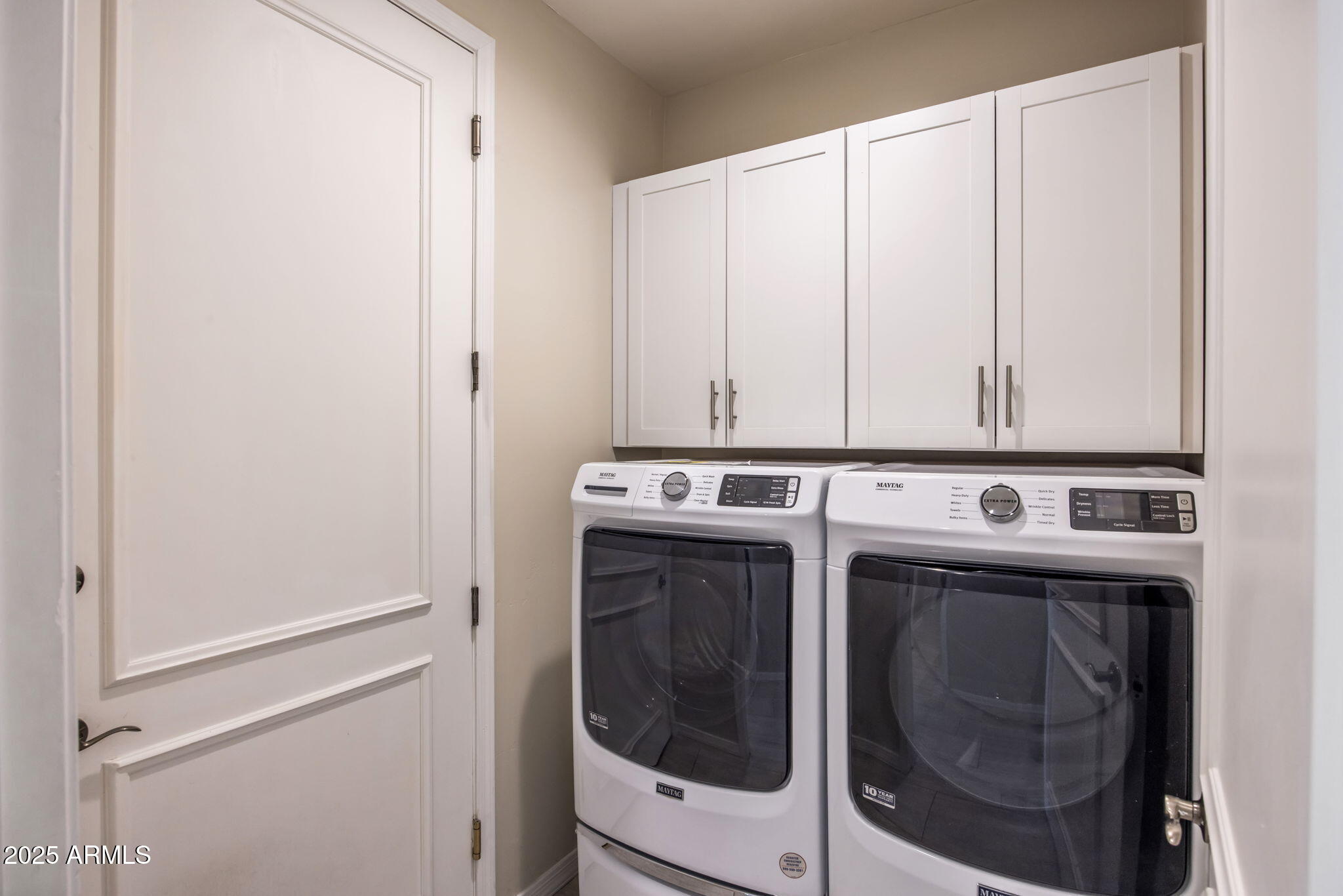 7402 Hum Road, Unit 11 Carefree, AZ 85377 - Photo 19 of 24 Laundry