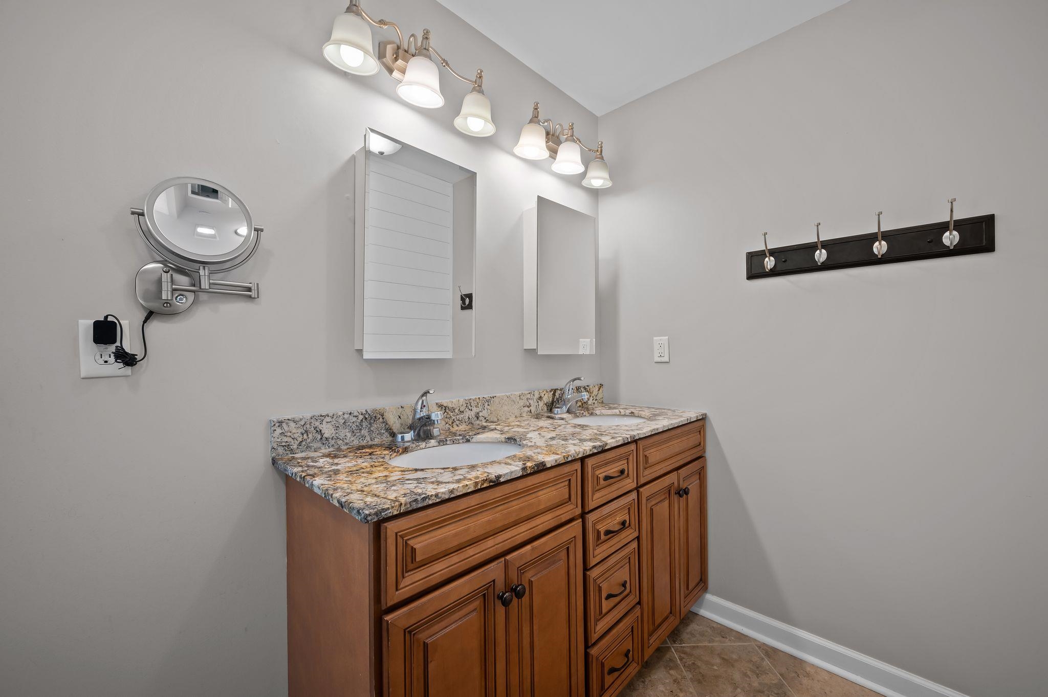 24924 Brewer Road Robertsdale, AL 36567 - Photo 16 of 33 Bathroom