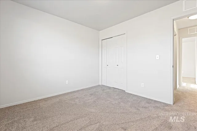 $402,990 | 3085 South Saratov Avenue, Kuna, ID 83634