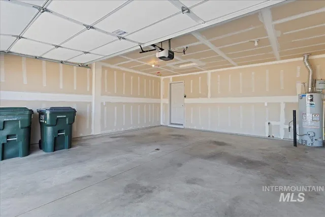 $402,990 | 3085 South Saratov Avenue, Kuna, ID 83634