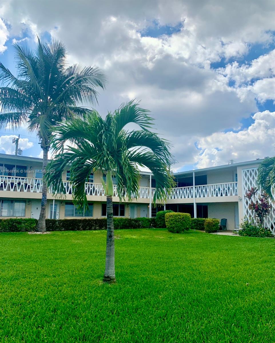 900 Atlantic Shores Boulevard, Unit 215 Hallandale Beach, FL 33009 - Photo 24 of 58 a view of a volley ball court