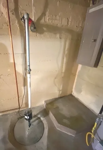 $300,000 | 200 North Henson Road, Villa Grove, IL 61956