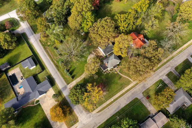 $300,000 | 200 North Henson Road, Villa Grove, IL 61956
