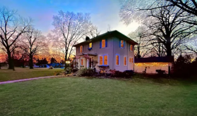 $300,000 | 200 North Henson Road, Villa Grove, IL 61956