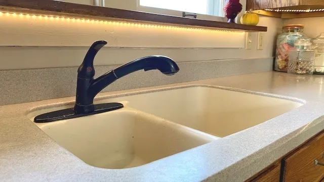 $300,000 | 200 North Henson Road, Villa Grove, IL 61956