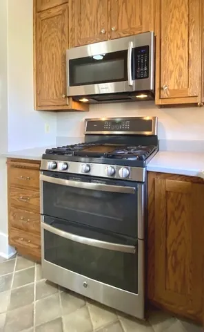 $300,000 | 200 North Henson Road, Villa Grove, IL 61956