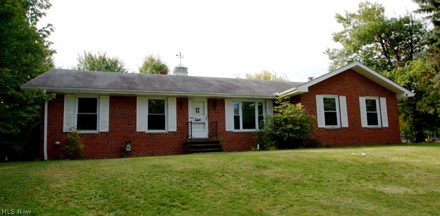 33250 Jackson Road Chagrin Falls, OH 44022 - Photo 1 of 3 All brick ranch with full basement located on 4 acres!