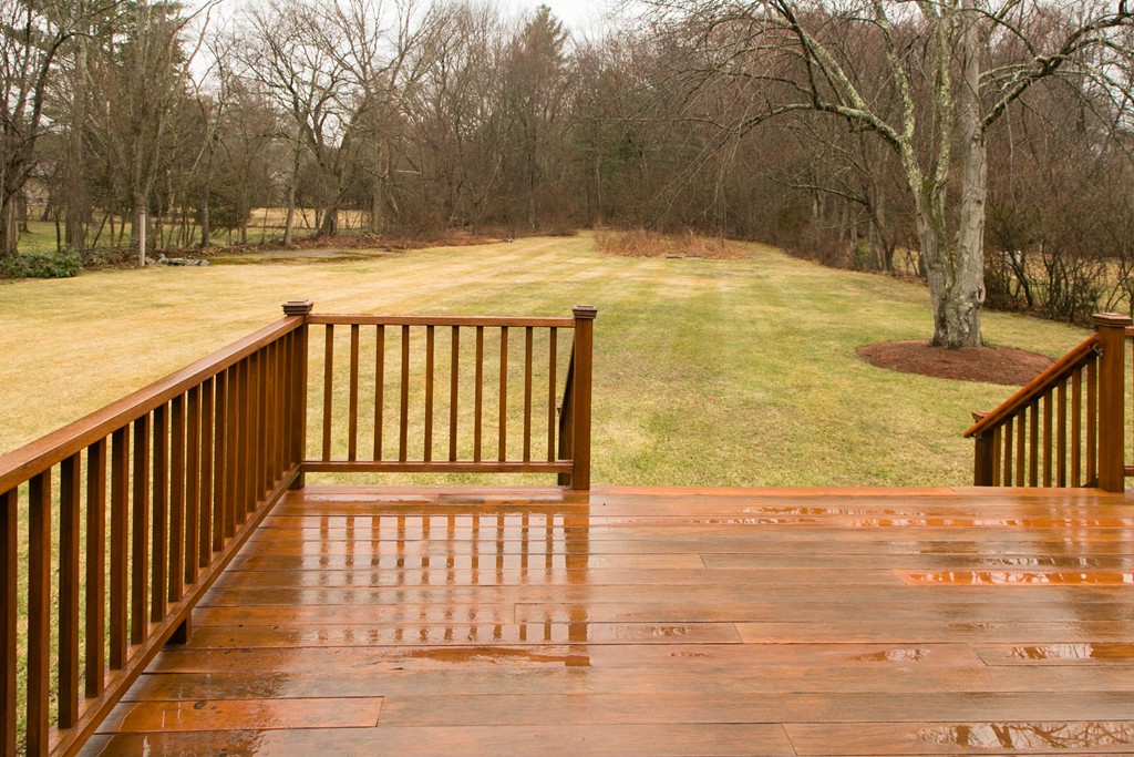 24 Elmbrook Road Bedford, MA 01730 - Photo 20 of 23 Gallery Image 20