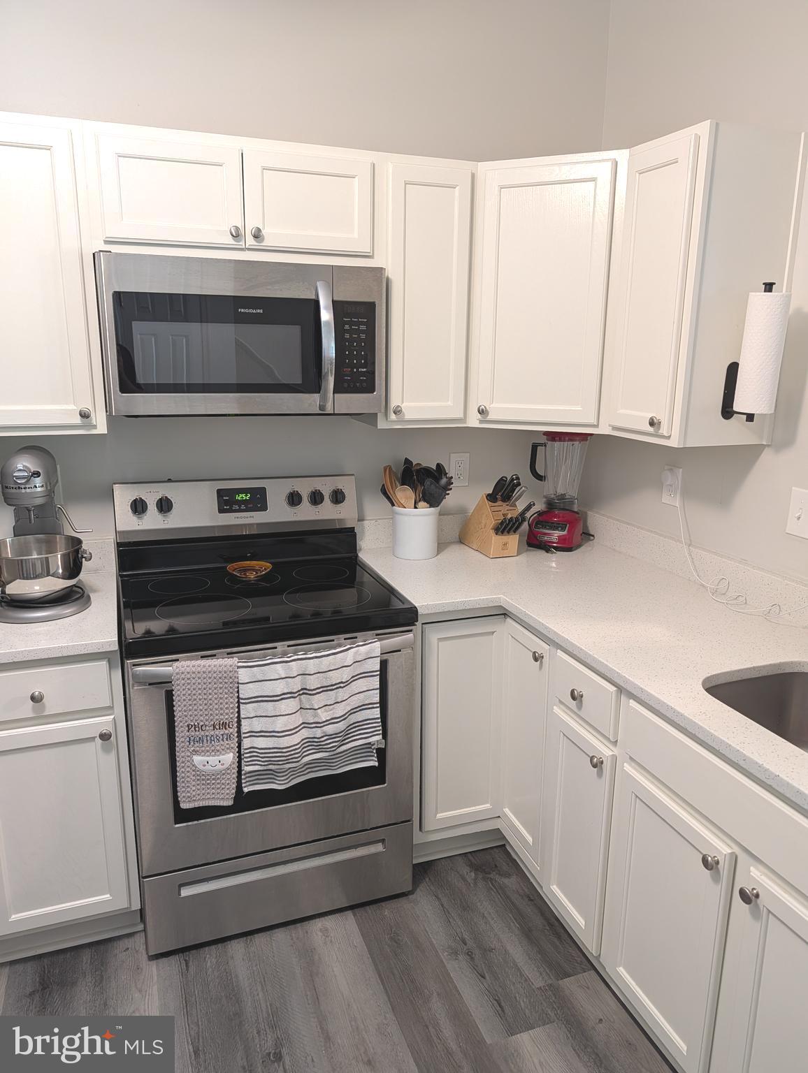 2008 Ripley Point Court Odenton, MD 21113 - Photo 10 of 46 Lots of counter space