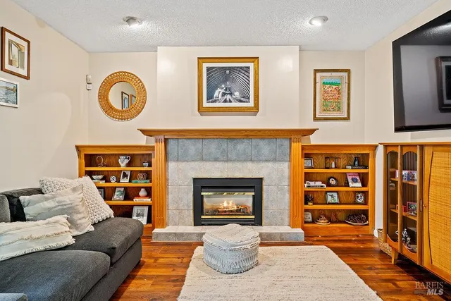 $769,000 | 2635 Canterbury Drive, Santa Rosa, CA 95405