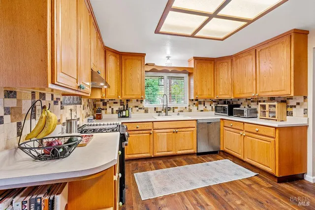 $769,000 | 2635 Canterbury Drive, Santa Rosa, CA 95405