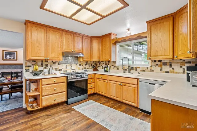 $769,000 | 2635 Canterbury Drive, Santa Rosa, CA 95405