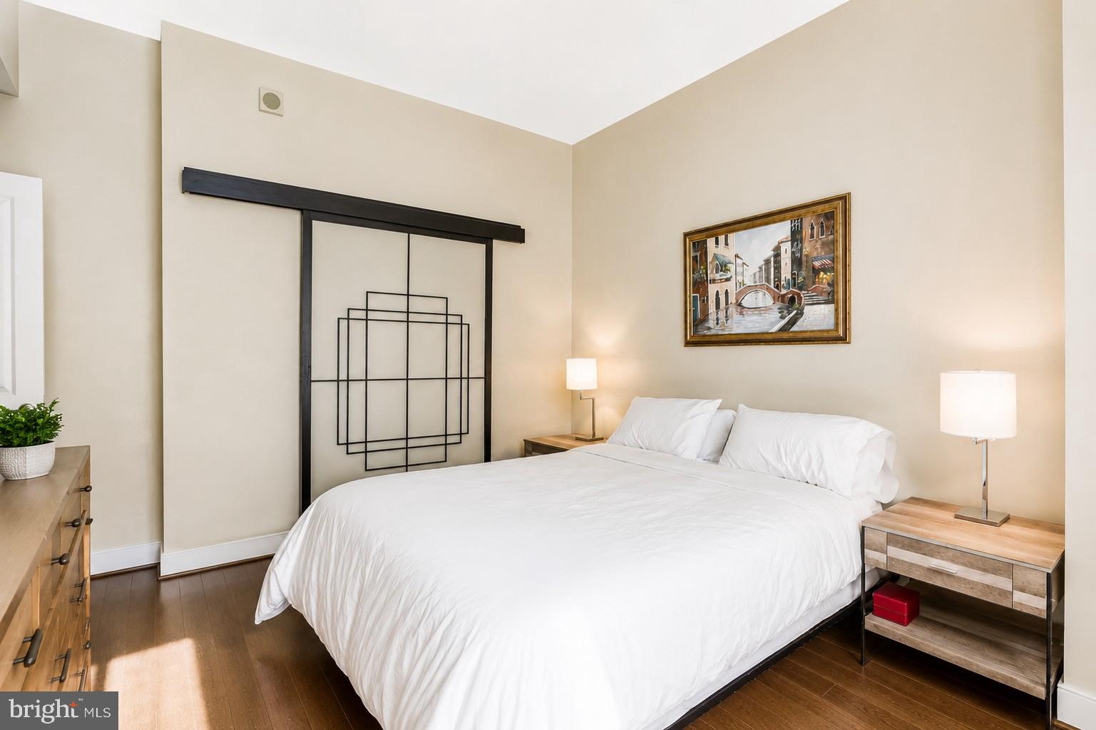 2425 L Street Northwest, Unit 211 Washington, DC 20037 - Photo 12 of 26