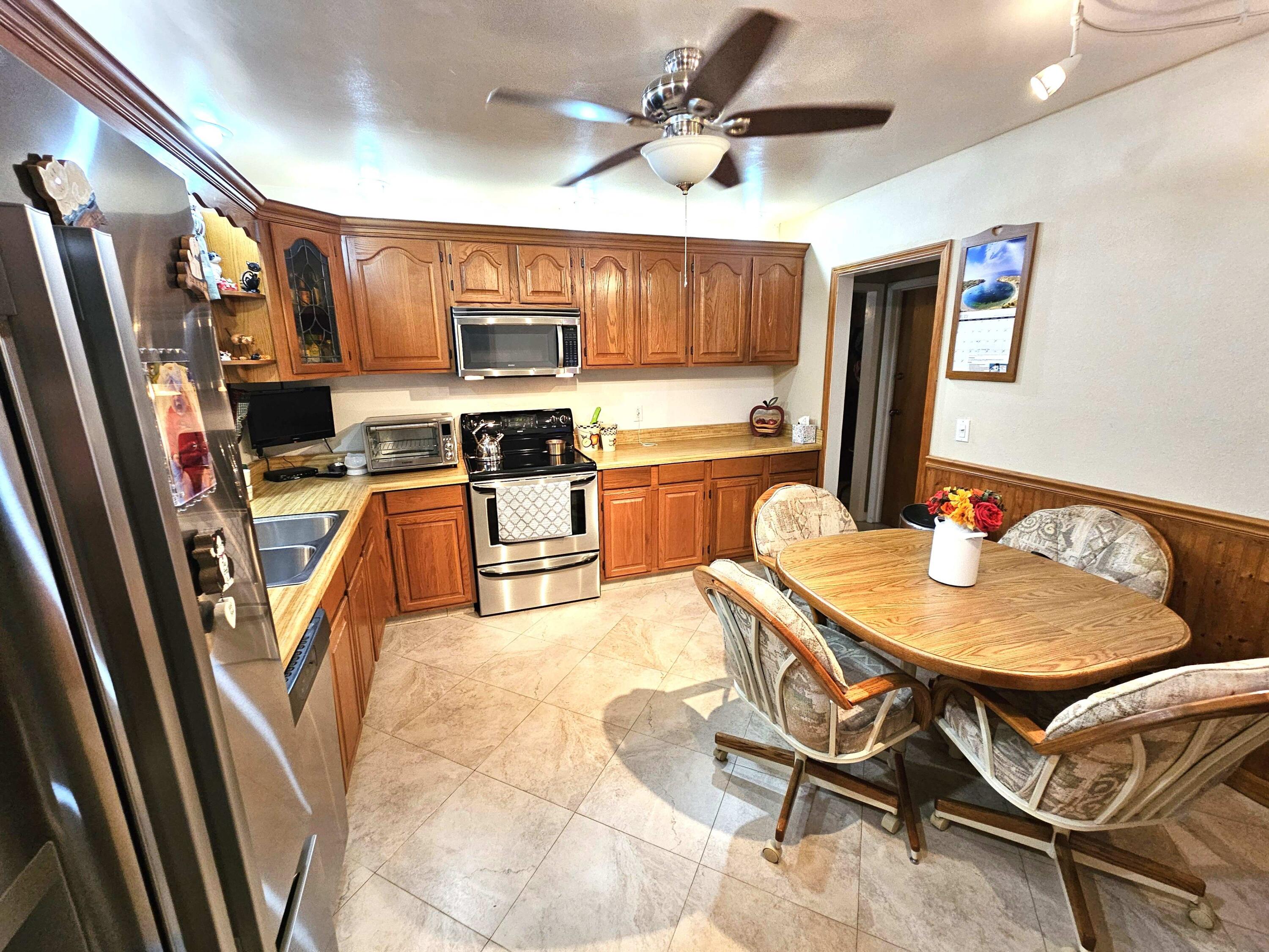 11500 Southwest 3rd Street Plantation, FL 33325 - Photo 11 of 17 HUGO KIT 2 JOANNA