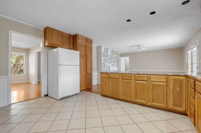 $2,000 | 2507 Waldemar Lane, Tallahassee, FL 32304