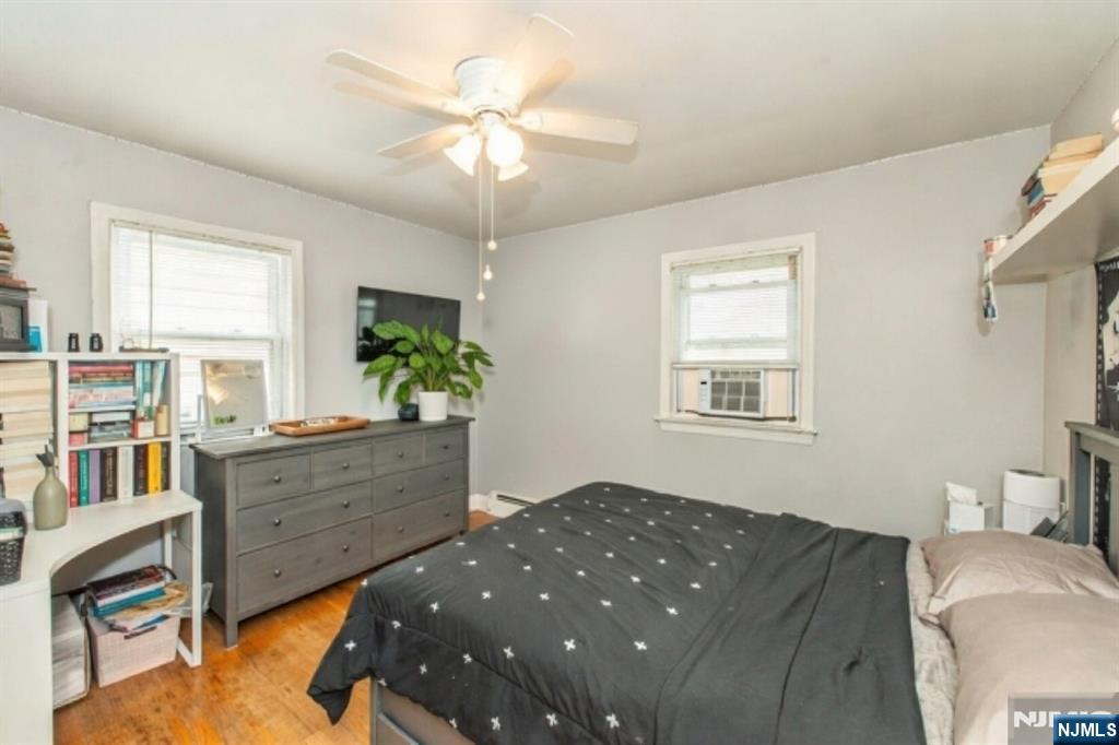 84 Locust Avenue Wallington, NJ 07057 - Photo 16 of 32