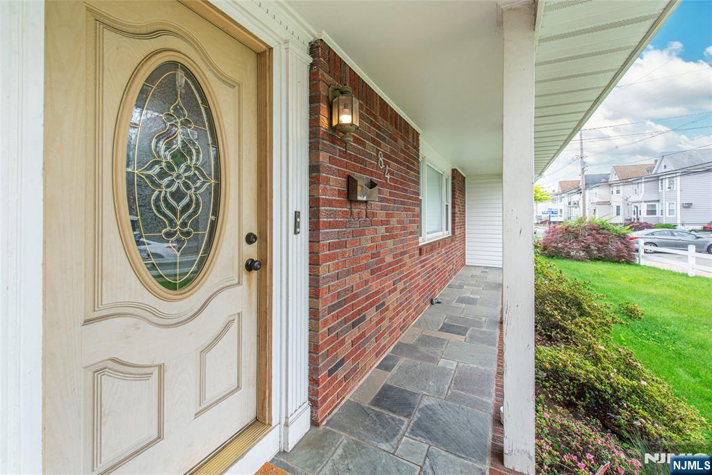 84 Locust Avenue Wallington, NJ 07057 - Photo 24 of 32