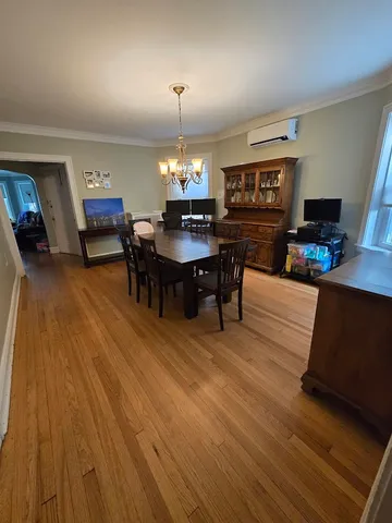 $795,000 | 5910 North Campbell Avenue, Chicago, IL 60659