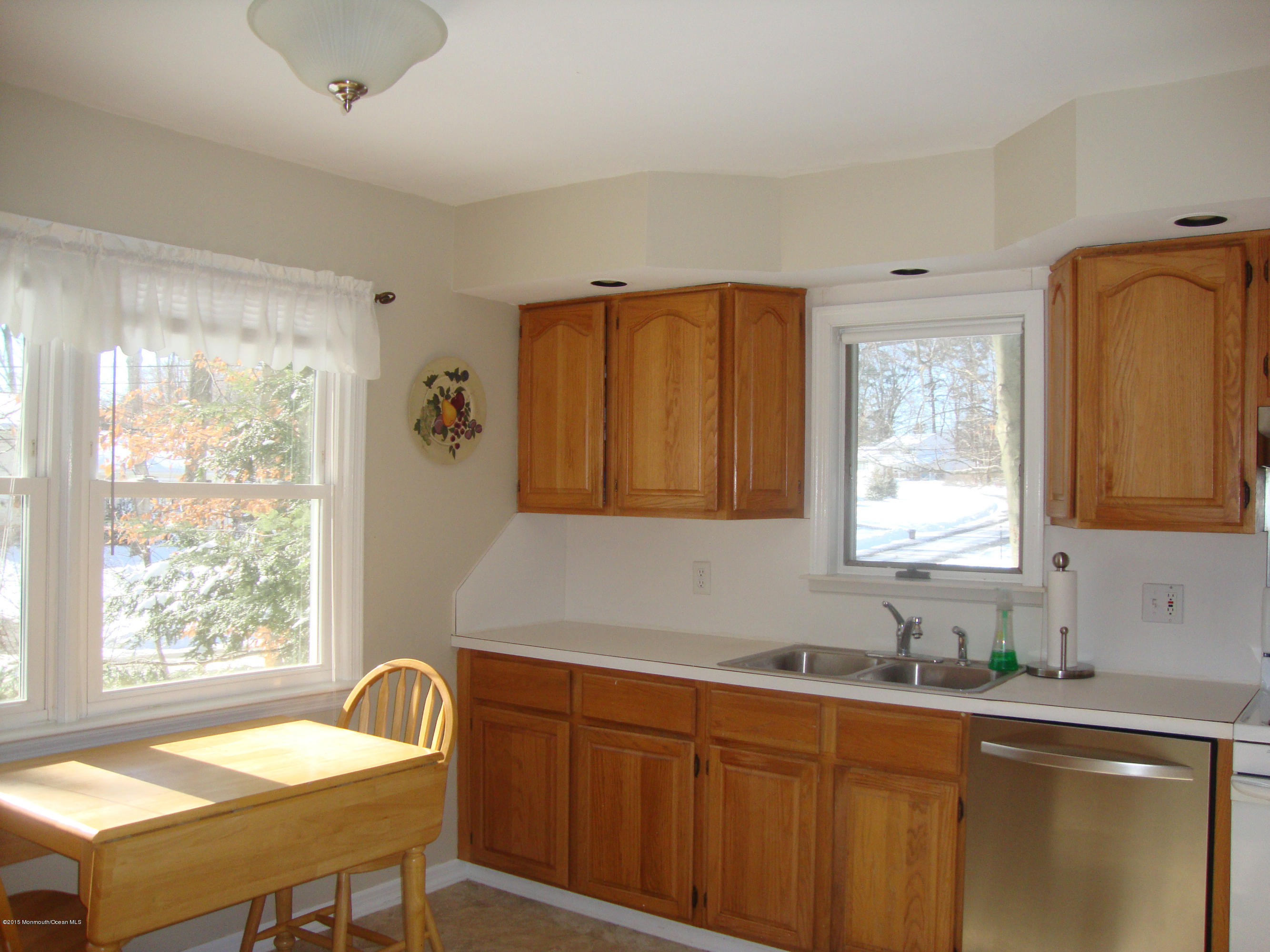 135 Jumping Brook Road Lincroft, NJ 07738 - Photo 5 of 27 DSC02695