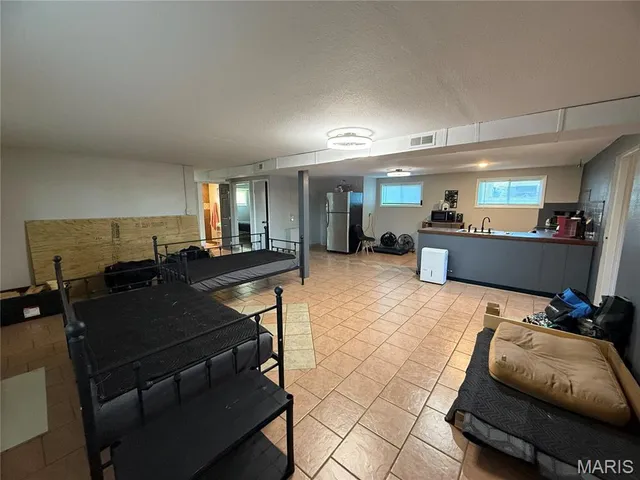 $399,900 | 10068 County Road 8490, West Plains, MO 65775