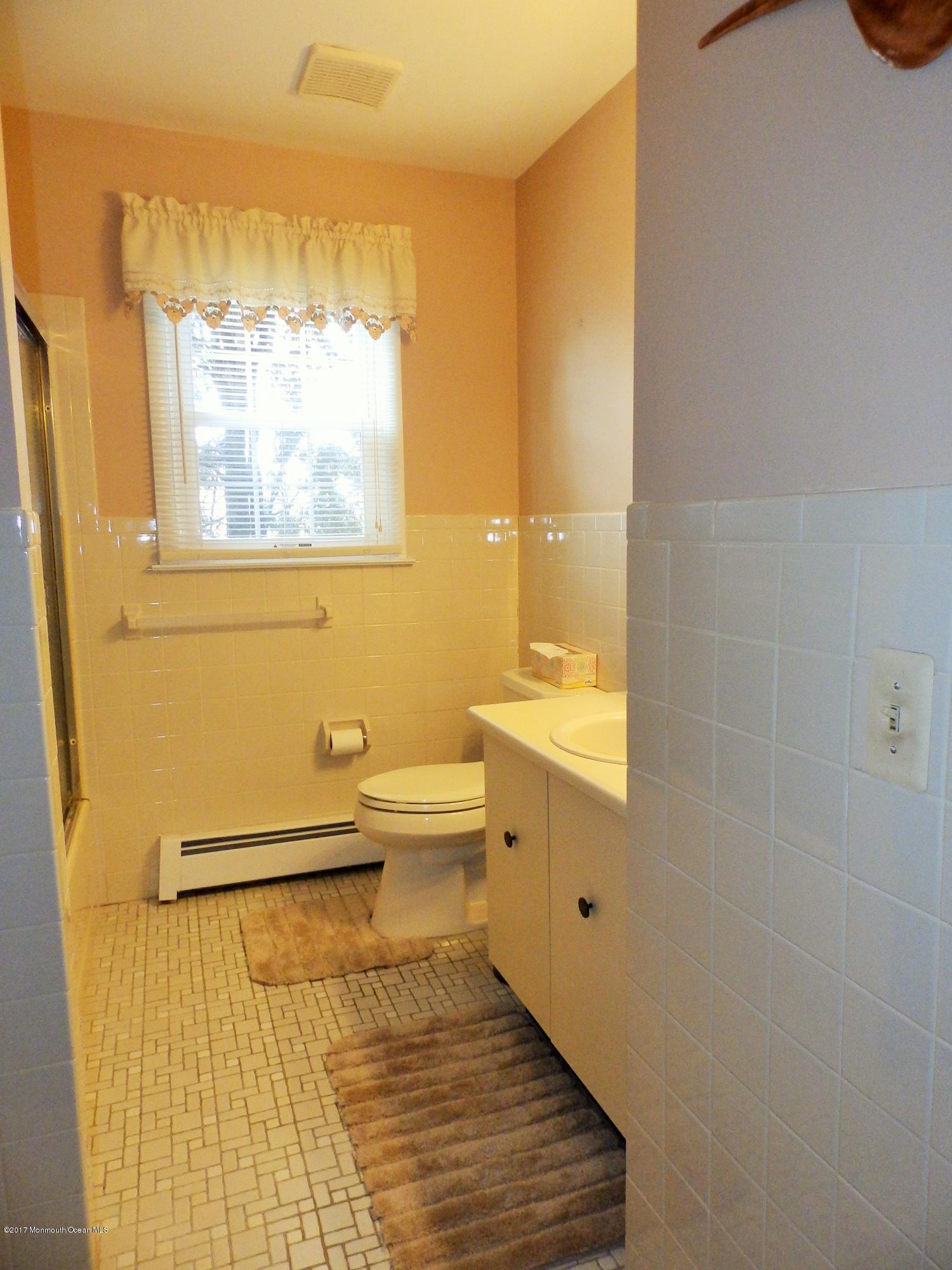 17 Oakfield Road Toms River, NJ 08757 - Photo 17 of 22 P2160039