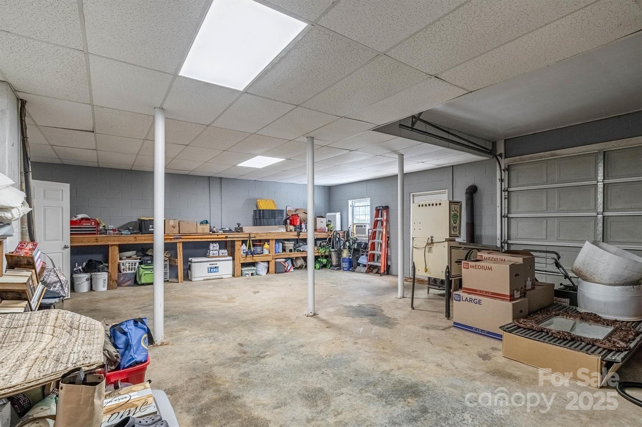 5933 Nubbin Creek Road Lenoir, NC 28645 - Photo 31 of 36 a room with gym equipment