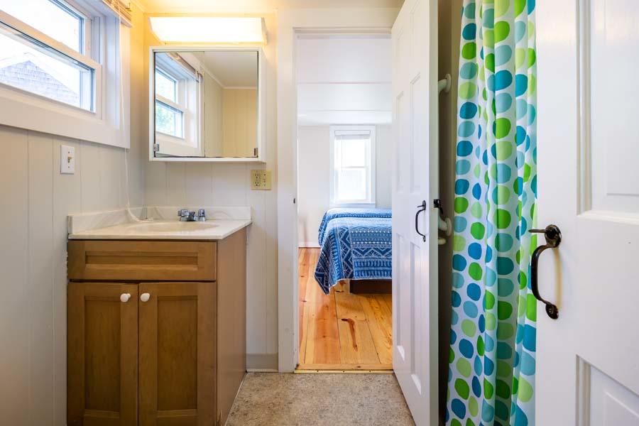 618 Shore Road, Unit 5 Truro, MA 02666 - Photo 11 of 20 618ShoreRdU5-17-NTruro-w
