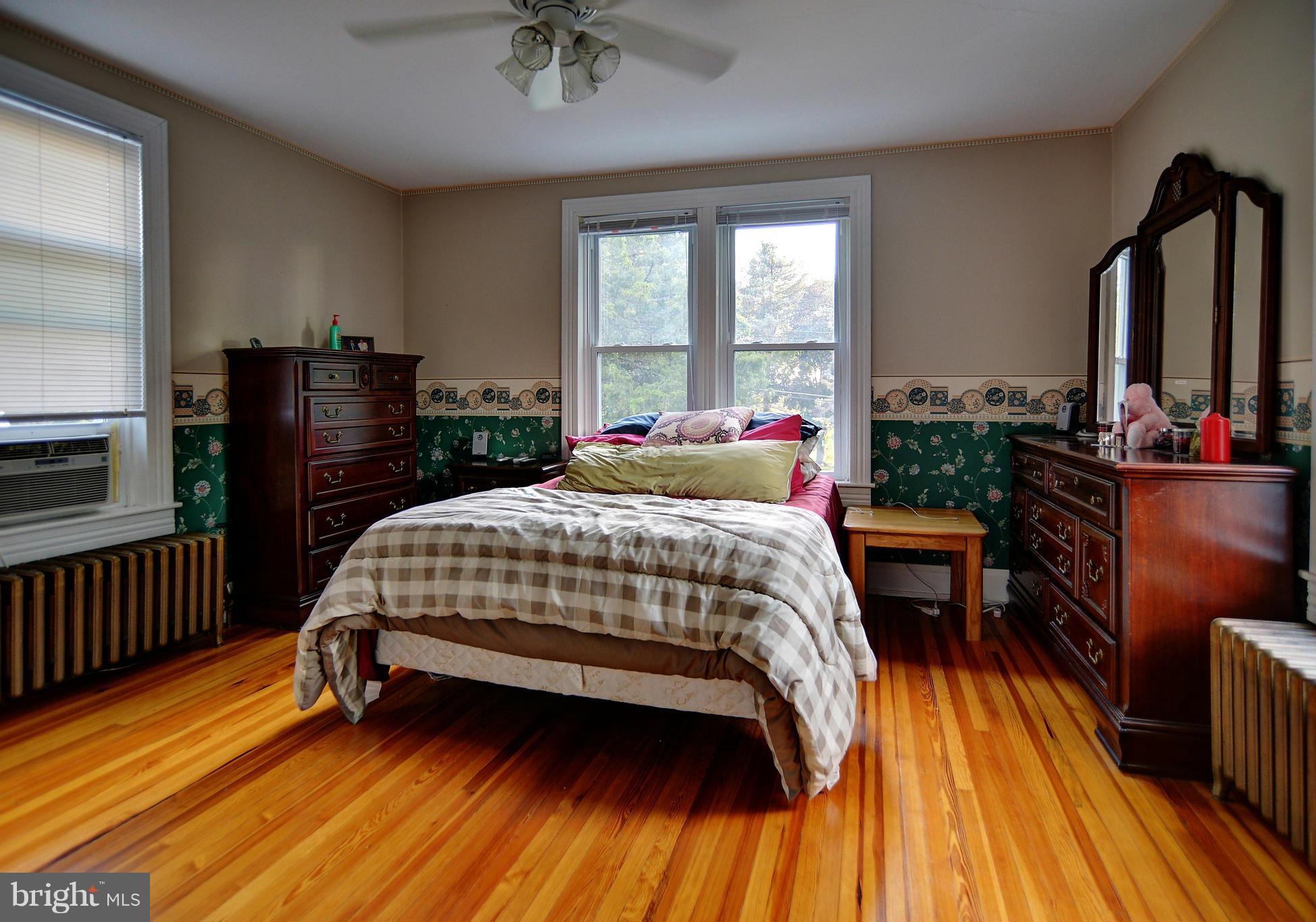 205 Goodwins Quarry Road Westminster, MD 21157 - Photo 18 of 22 Bedroom (Master)
