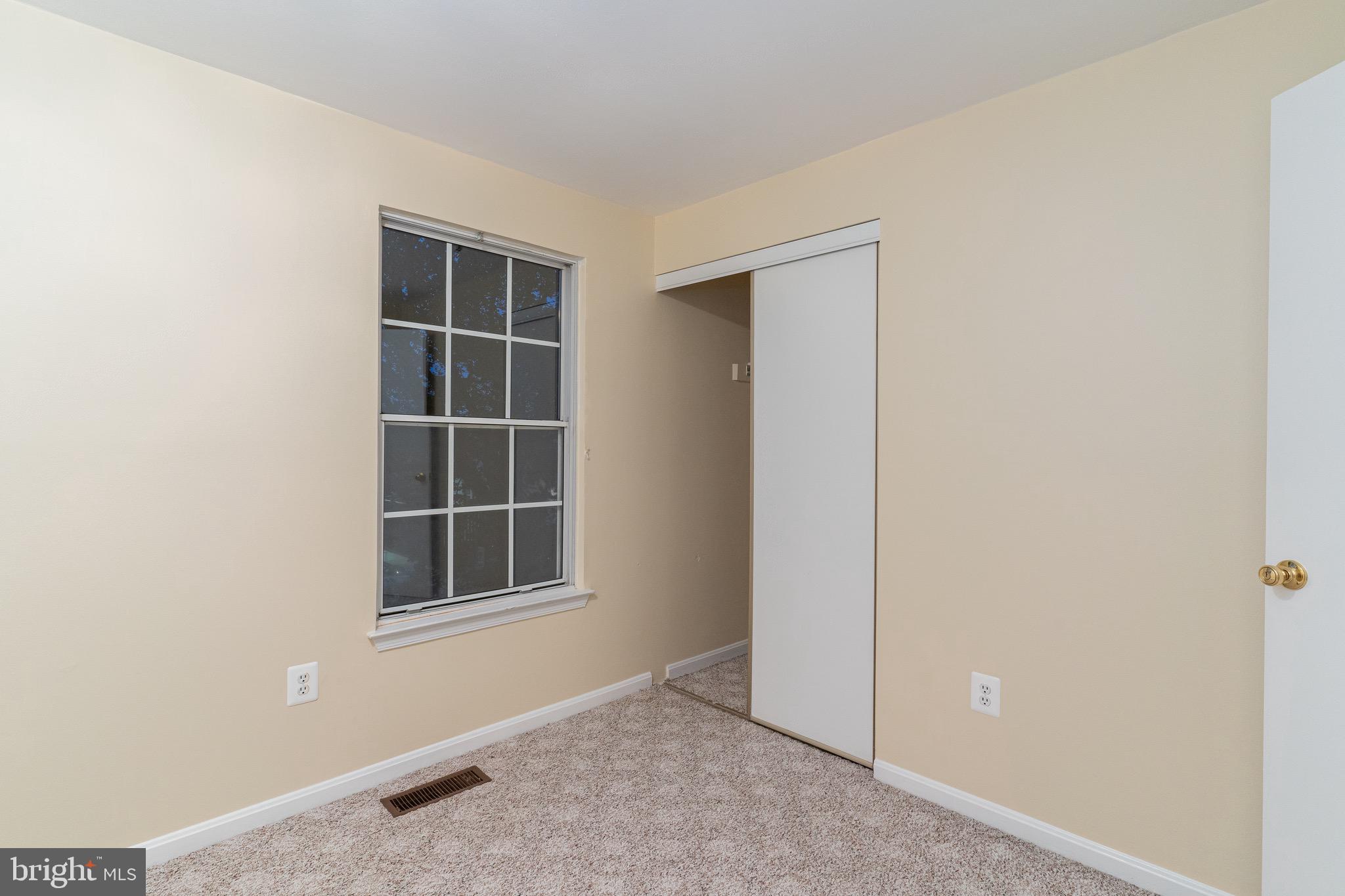 7 Valleyfield Court Silver Spring, MD 20906 - Photo 18 of 37