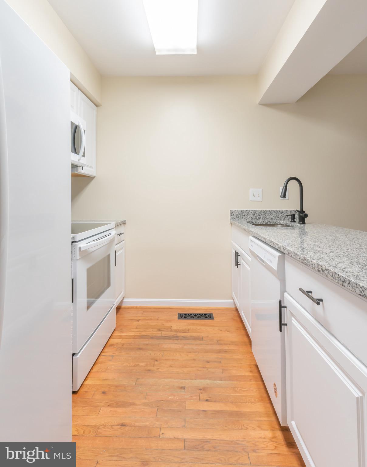 7 Valleyfield Court Silver Spring, MD 20906 - Photo 9 of 37