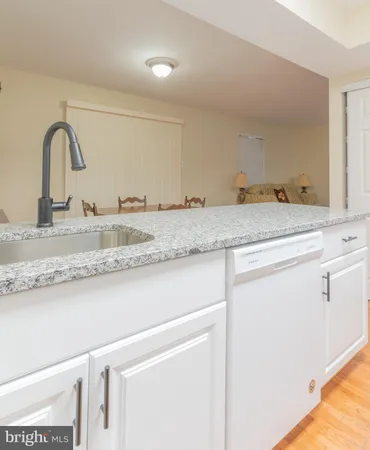 $2,700 | 7 Valleyfield Court, Silver Spring, MD 20906
