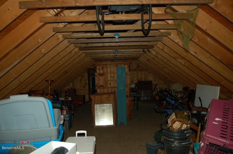 102 Rannapo Road Sheffield, MA 01257 - Photo 38 of 40 barn