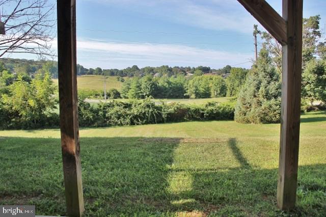 206 Oak Road Dallastown, PA 17313 - Photo 34 of 36 Gallery Image 34