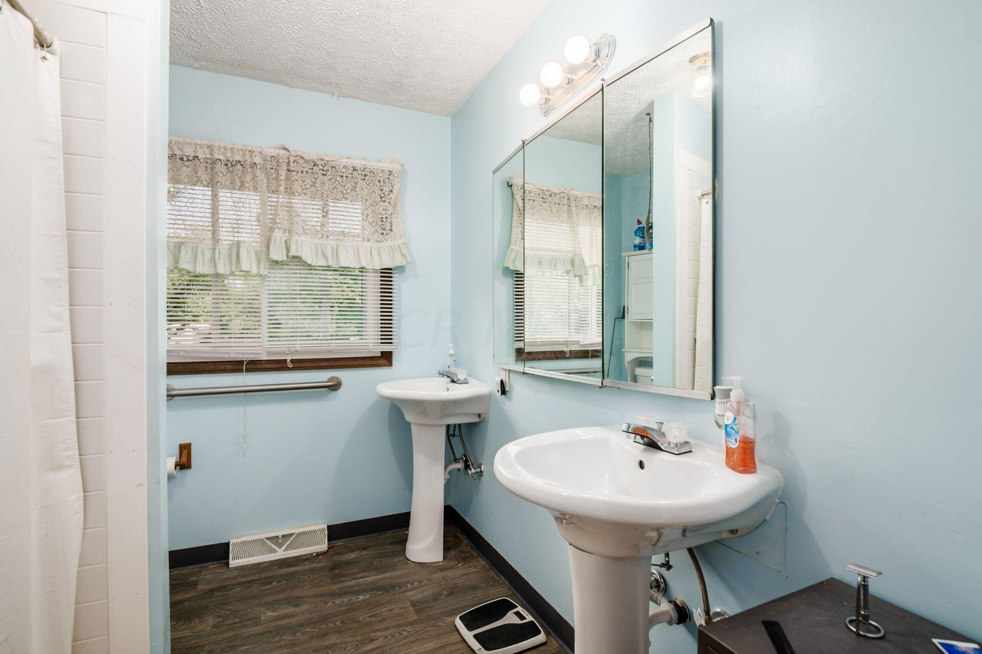 7989 Harlem Road Westerville, OH 43081 - Photo 22 of 67 027_98d45_L 7989 Harlem Rd074