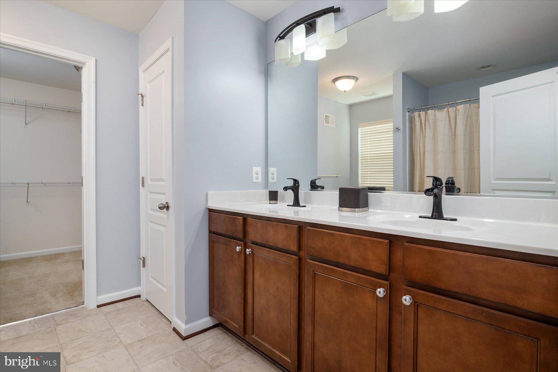 1411 Winter Pine Trail Severn, MD 21144 - Photo 35 of 53 Primary bath!