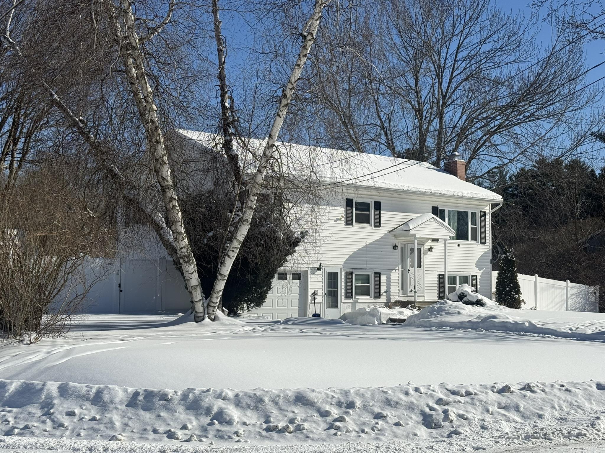39 Griswold Street Jericho, VT 05465 - Photo 4 of 43
