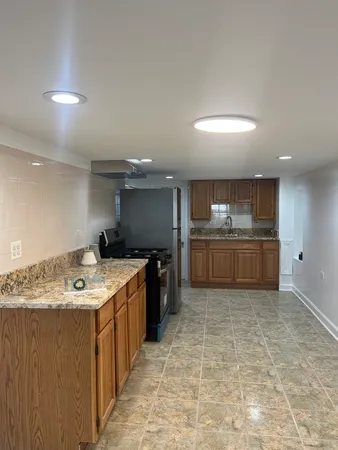 $1,250 | 3129 North St Louis Avenue, Unit G, Chicago, IL 60618