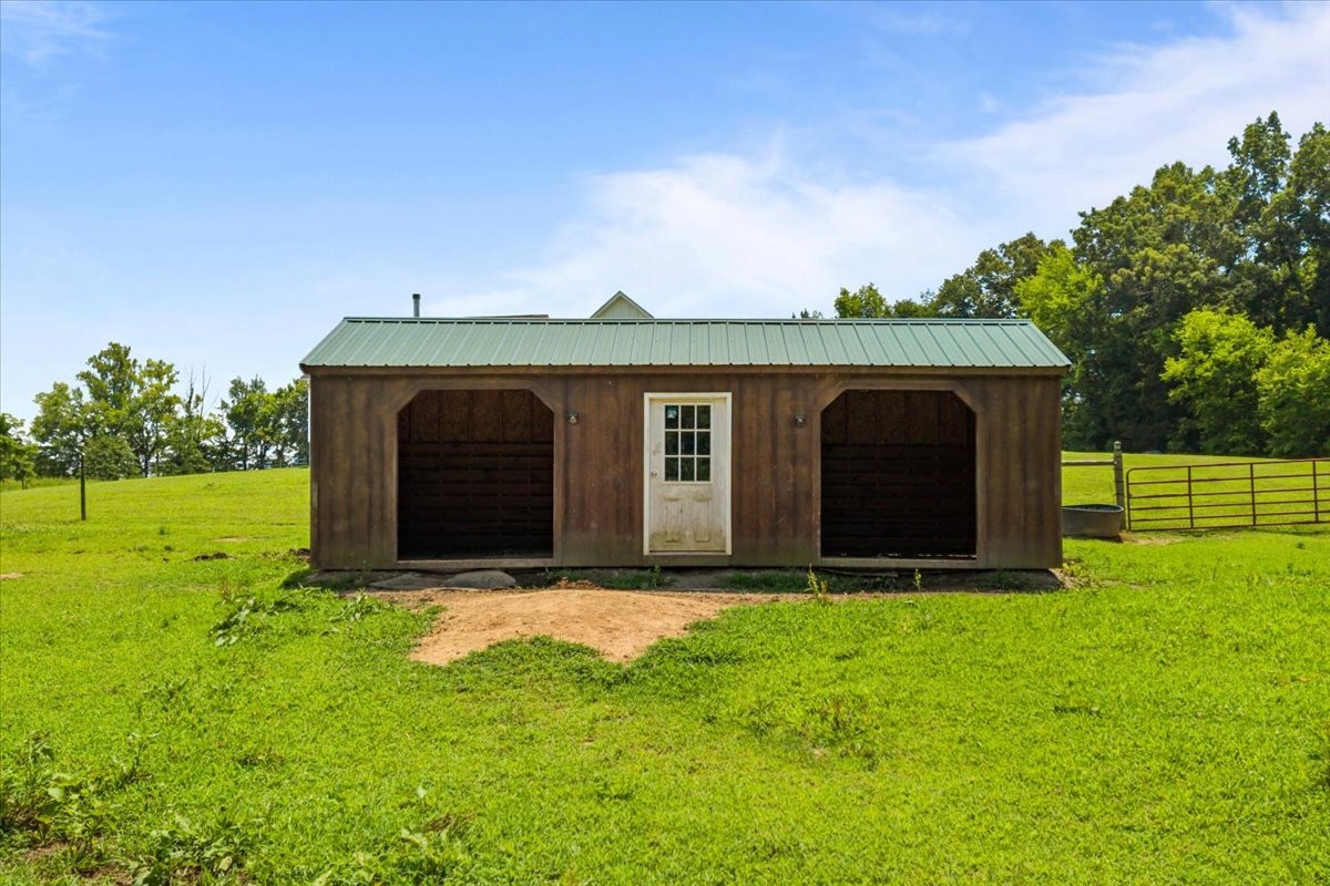 4251 Spring Valley Road Cumberland City, TN 37050 - Photo 50 of 67