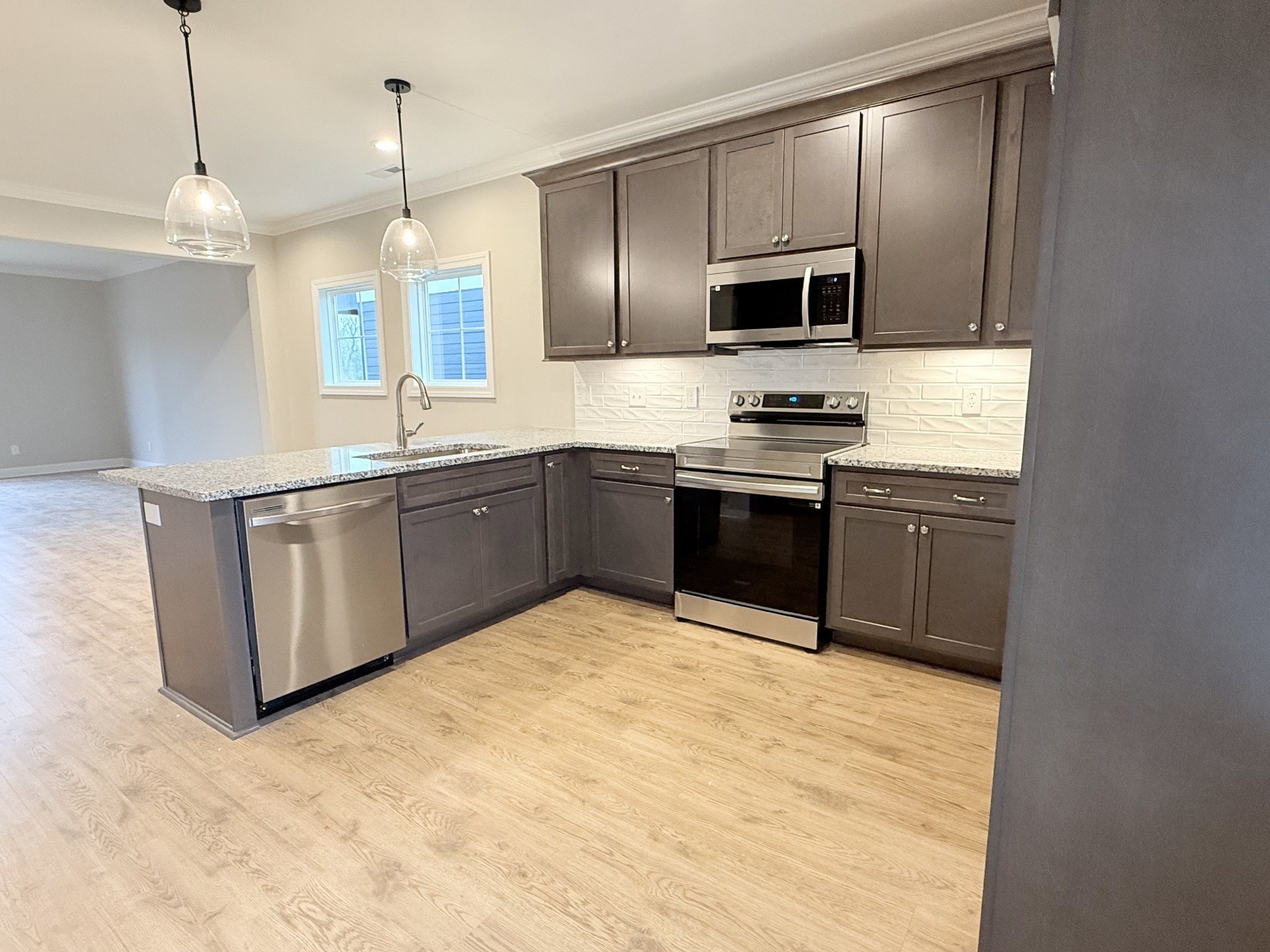 2138 Gracie Bug Loop Murfreesboro, TN 37128 - Photo 3 of 32