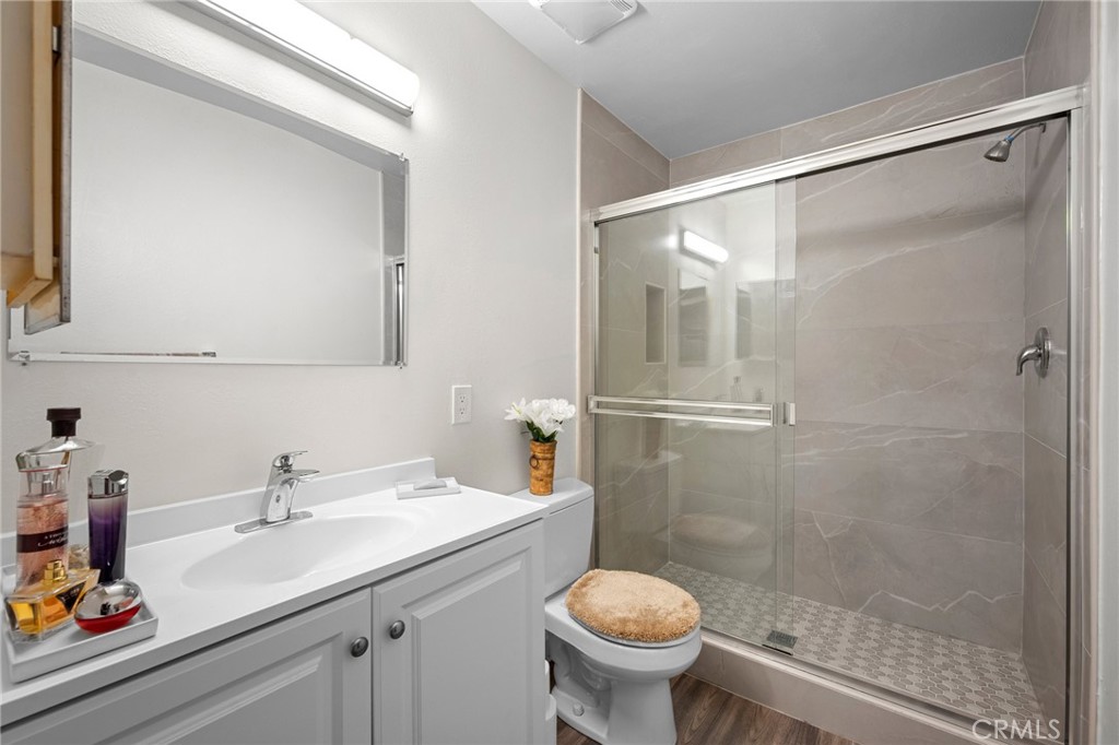 1935 Alpha Road, Unit 214 Glendale, CA 91208 - Photo 17 of 29