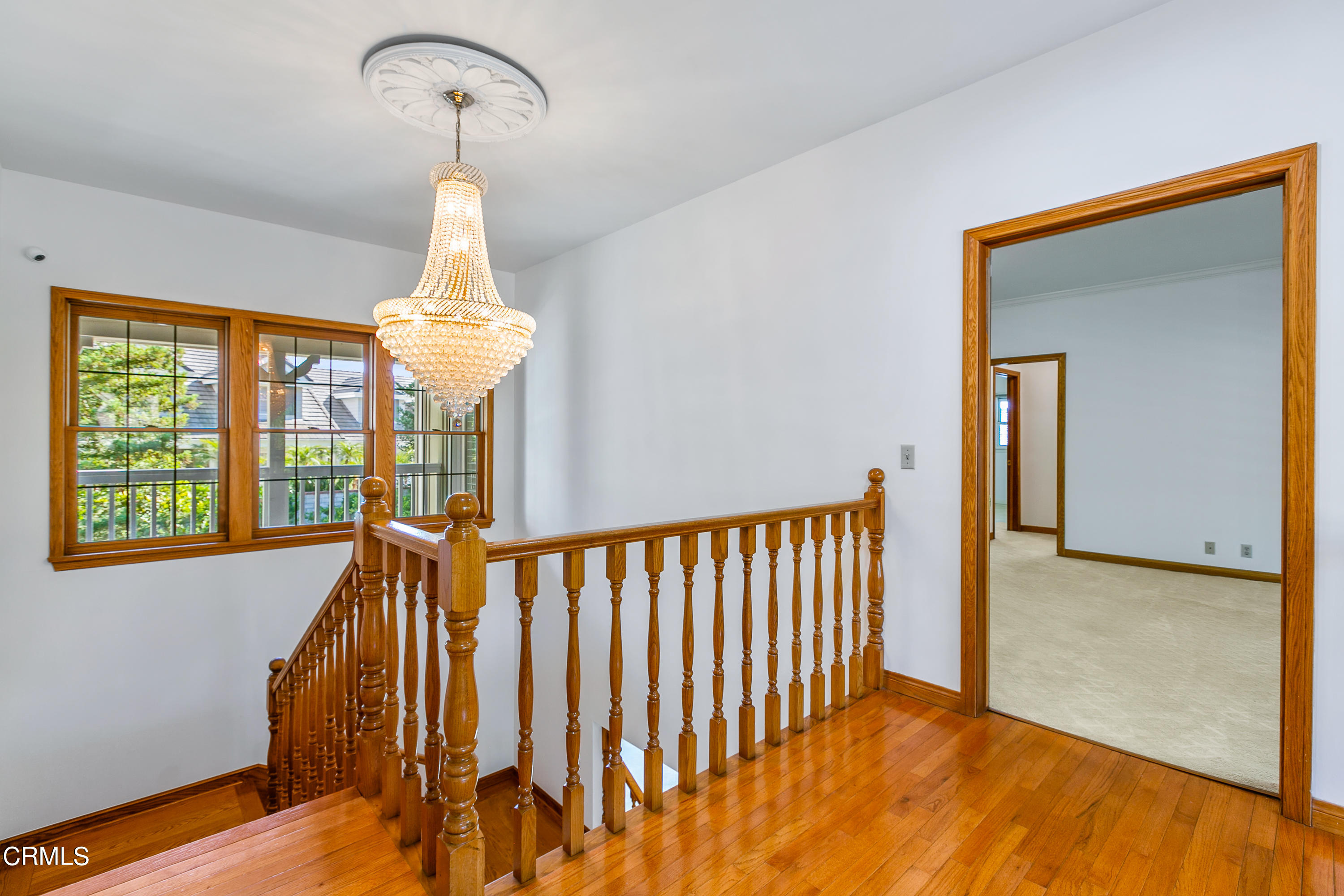 800 Greenridge Drive La Canada Flintridge, CA 91011 - Photo 32 of 58 a view of entryway and hall with wooden floor