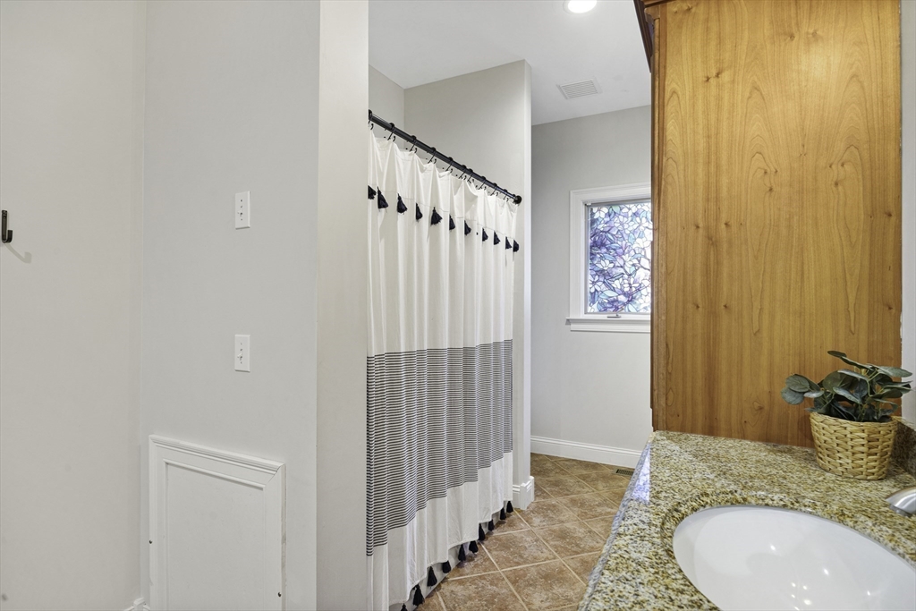 27 Spring Hill Road Belchertown, MA 01007 - Photo 35 of 42