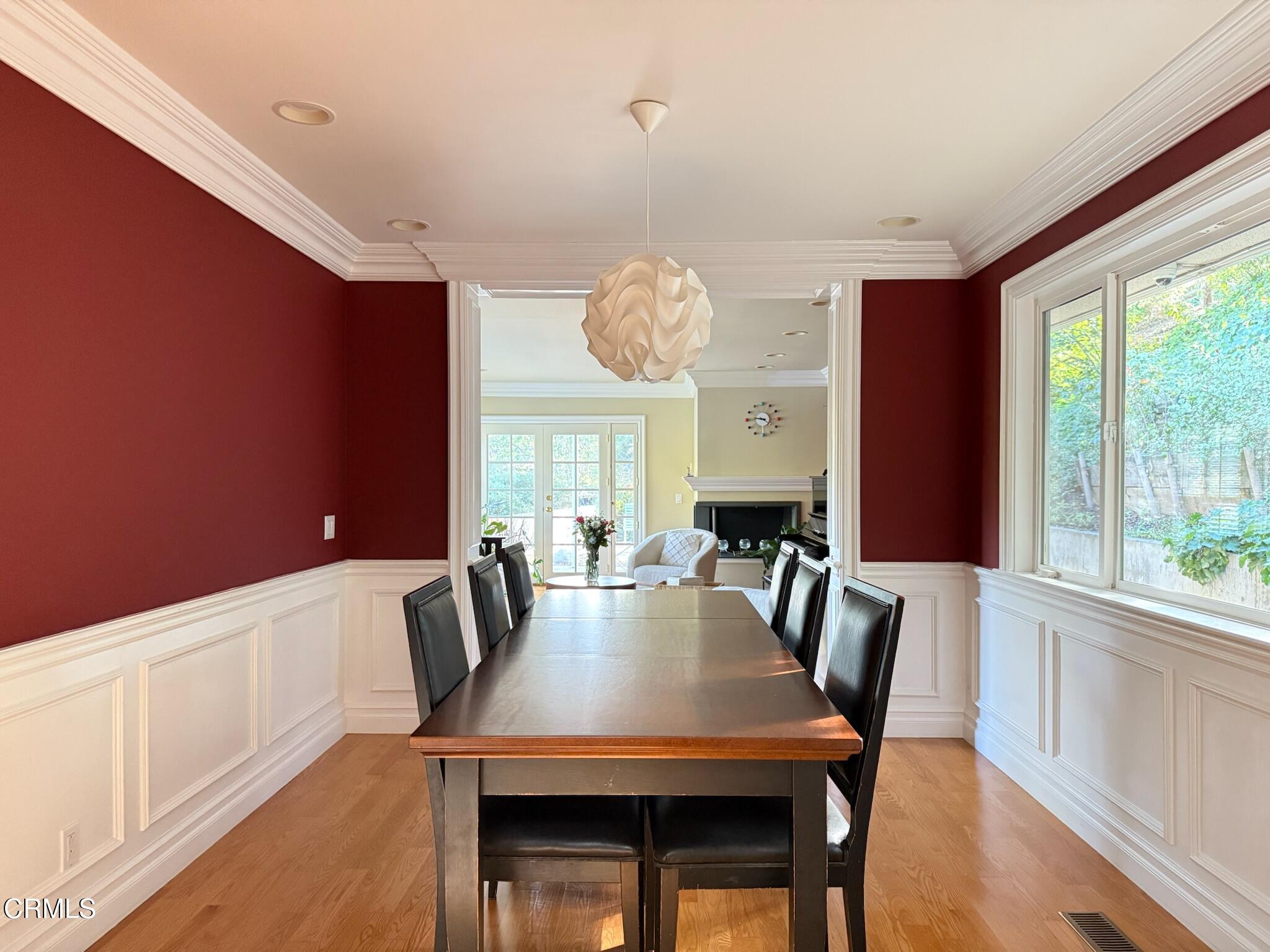 616 Antrim Place La Canada Flintridge, CA 91011 - Photo 5 of 13 IMG_8685